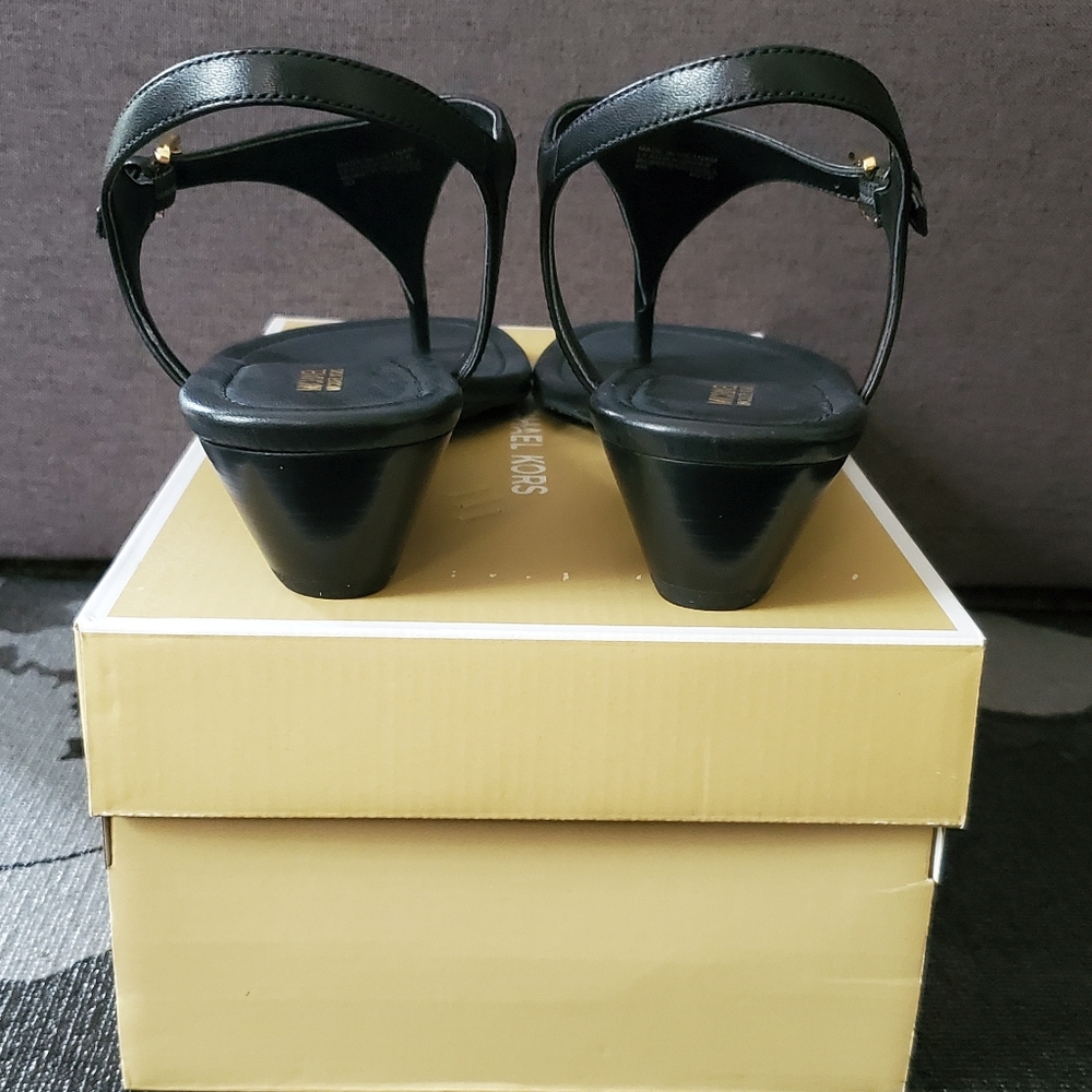 Michael Kors Ramona Wedge Sandals in Black - Picture 4 of 10